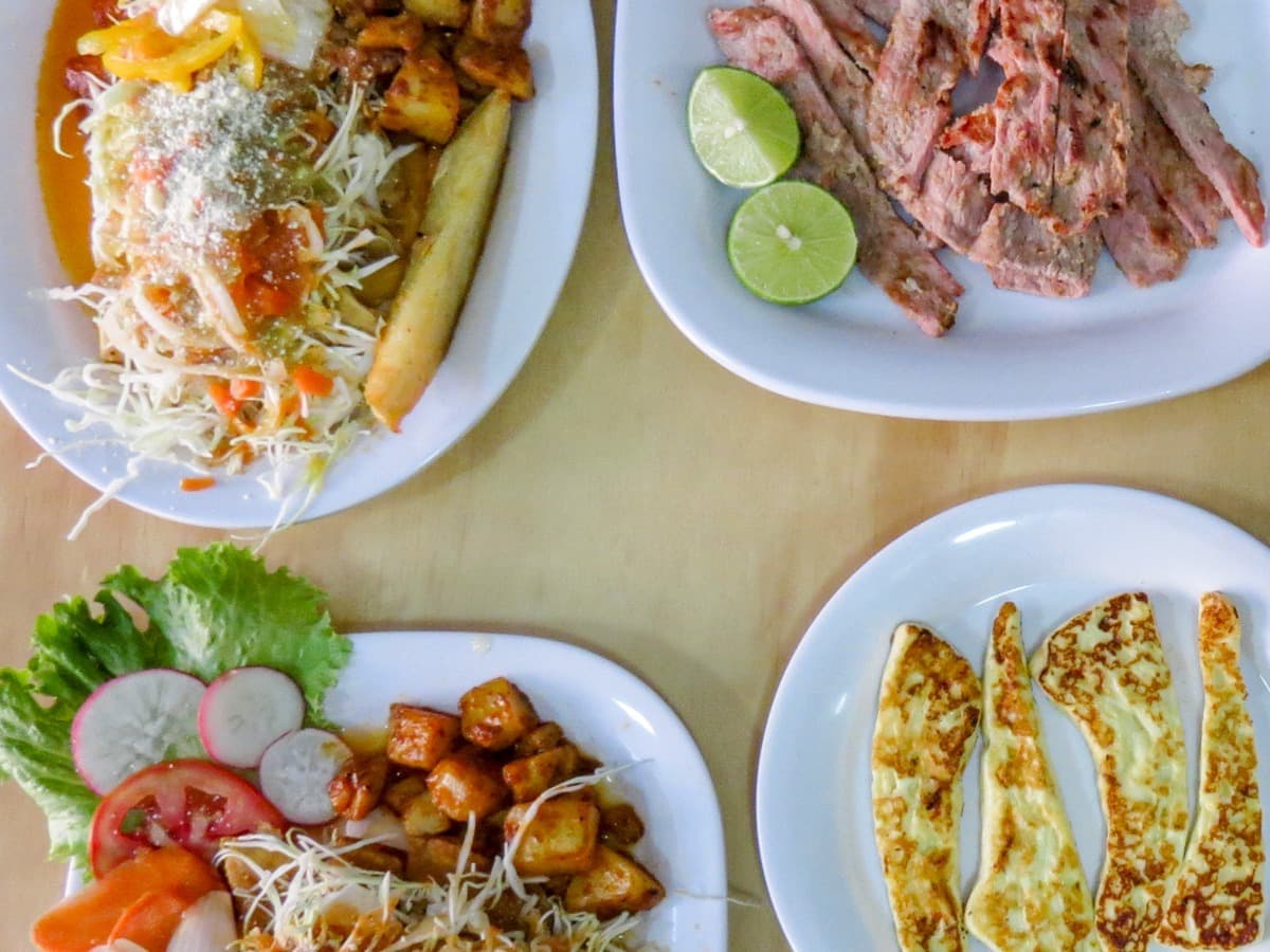 Doraditos y Enchiladas Mary Suc Lázaro Cárdenas