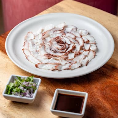 Sashimi Pulpo