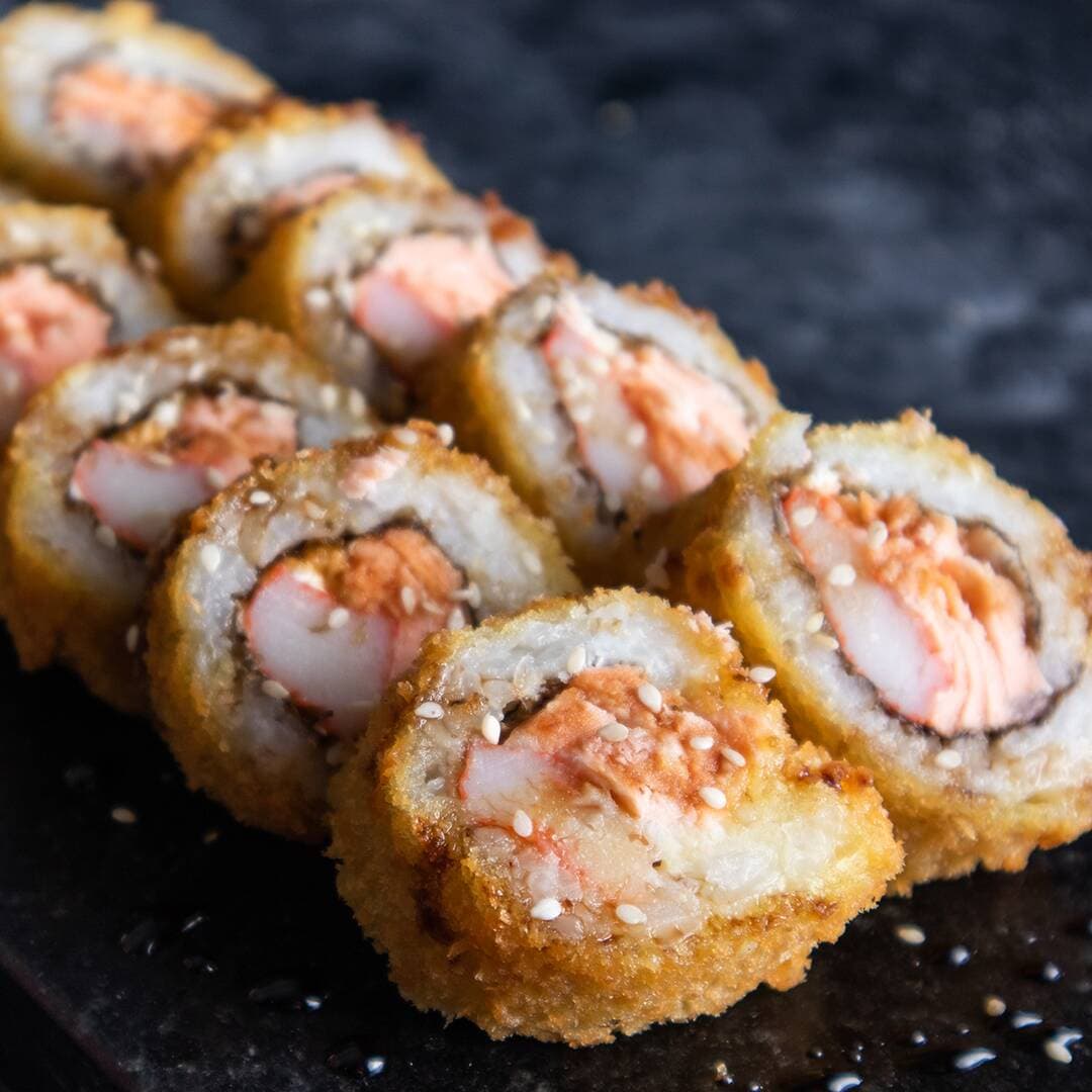 Salmón Tempura Roll