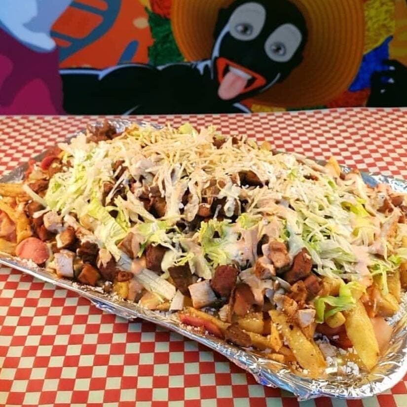 Salchipapa Super Especial Mixta