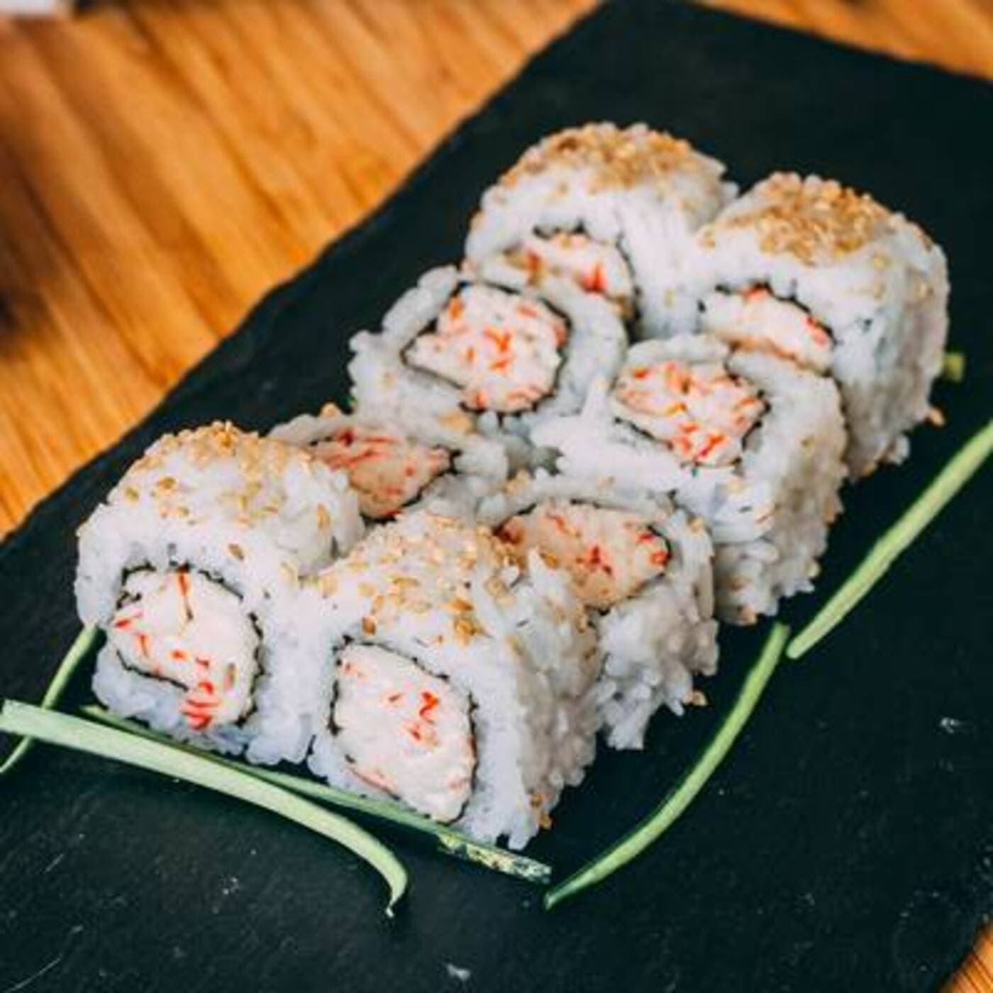 Combo Dinamita Roll 20 Makis + Bebidas