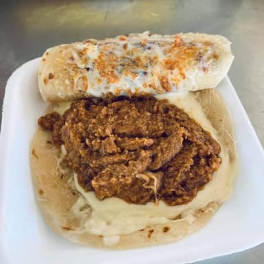 Quesadilla con Frijol
