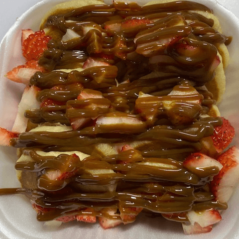 WAFFLE FRESA CON MIEL