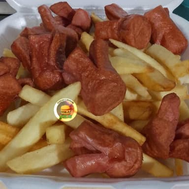 SALCHIPAPAS