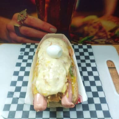 PERRO DOBLE + Gaseosa Gratis🌭 😋