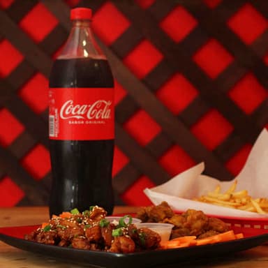 Combo Boneless 1kg + Papas + Soda 1.5 lts