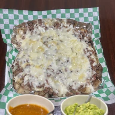 PAPA DE CARNE ASADA
