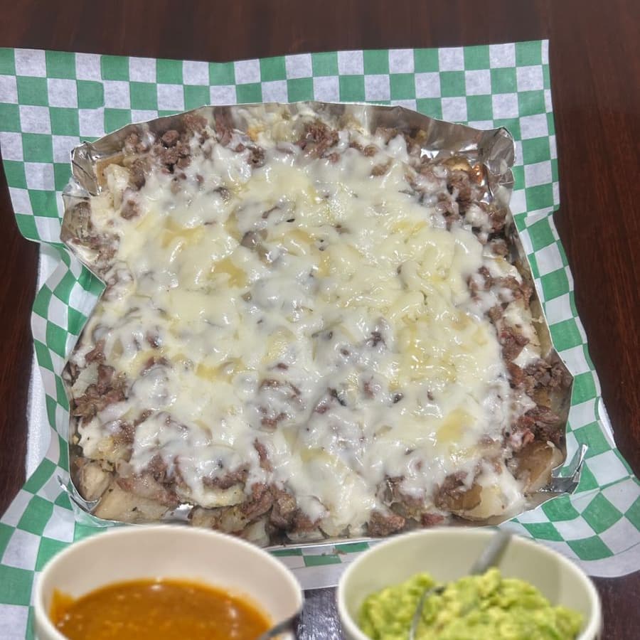 PAPA DE CARNE ASADA