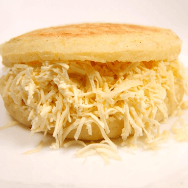 Arepa con Queso Costeño