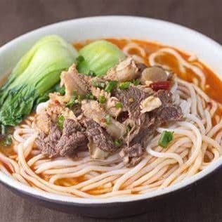 C-5Fideos con Viceras de Res 襄阳牛杂面