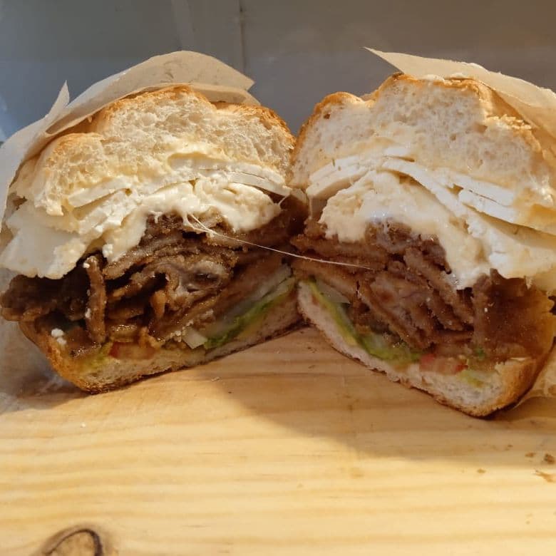 Milanesa de Res con Quesillo