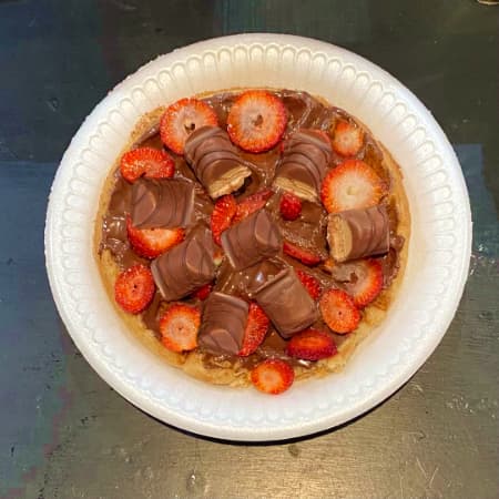 Waffle de Kinder Bueno, Fresas y NUTELLA
