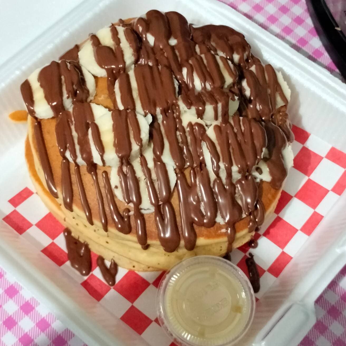HOTCAKES PLATANO CON CAJETA  (3 PIEZAS )