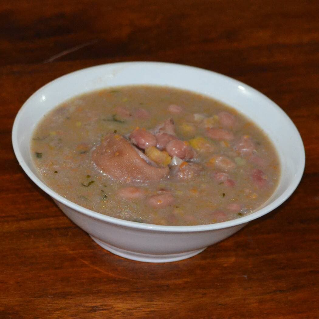 Sopa de Frijoles Rancheros