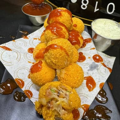 Cheesy Pops C&C