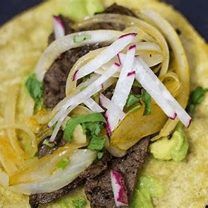 Taco de Hígado Encebollado