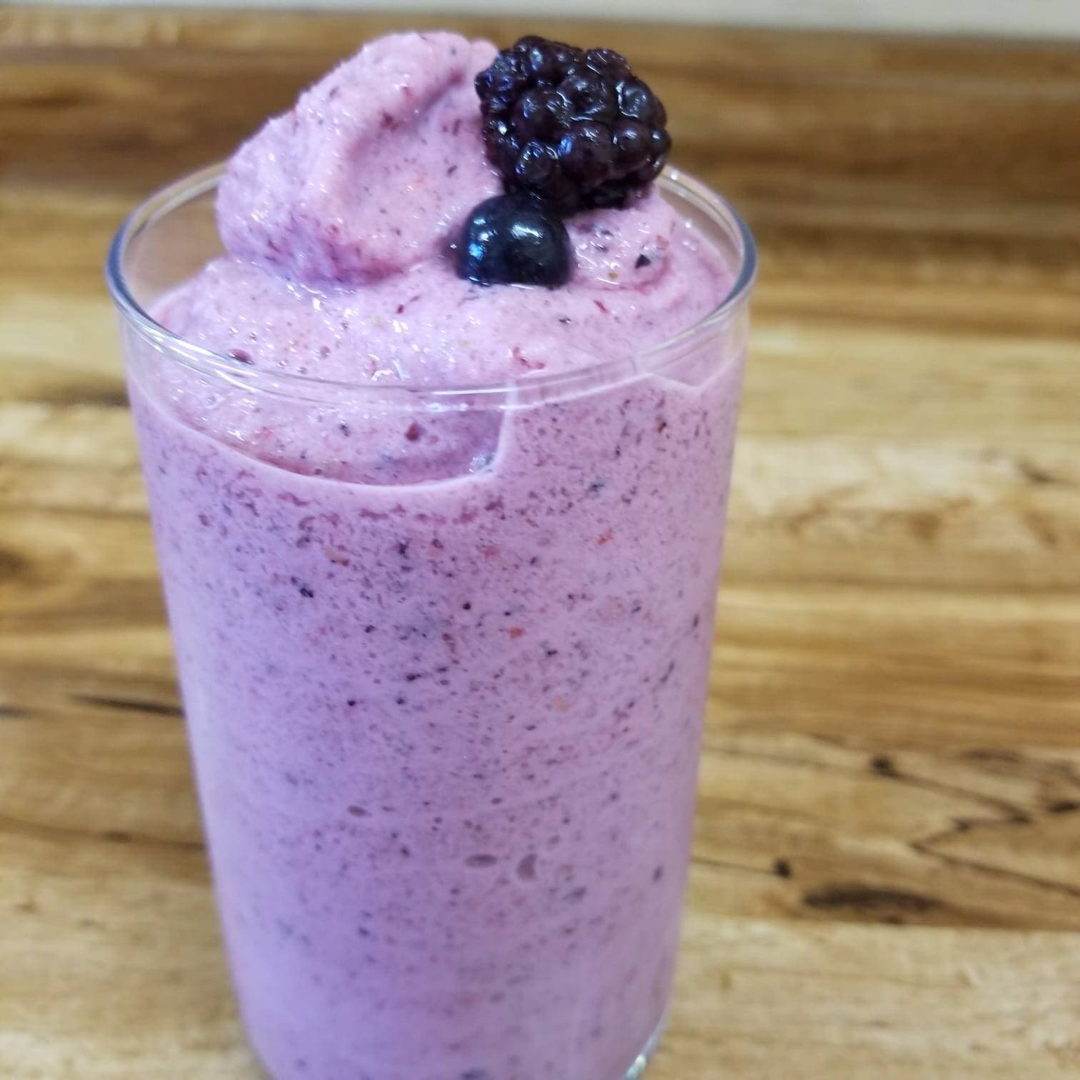 Smoothie frutos rojos 16 oz