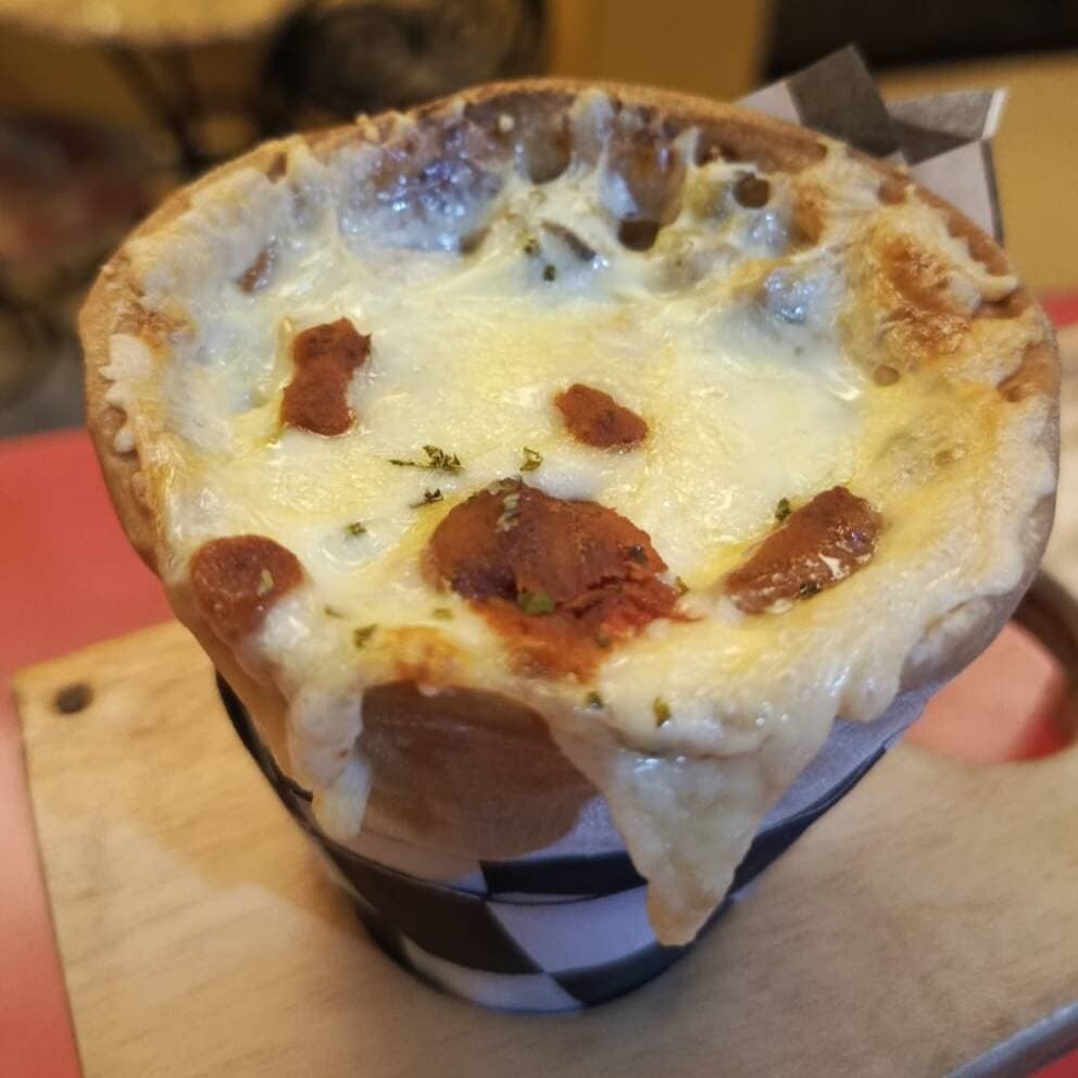 Chiqui Planet Pizza