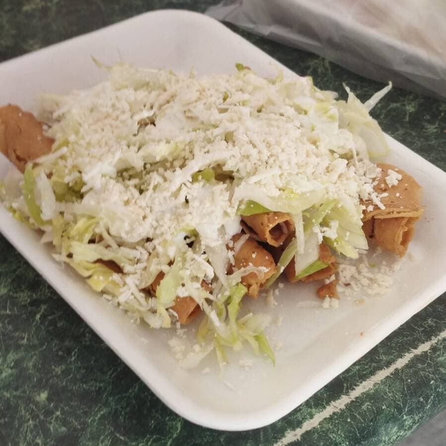 5 tacos dorados
