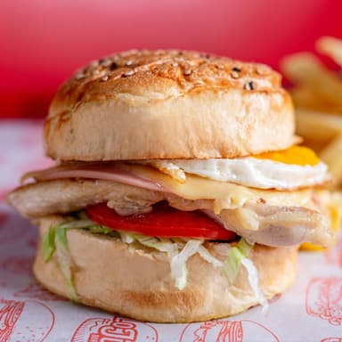 SANDWICH DE FILETE DE POLLO