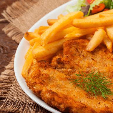Pechuga de Pollo Rellena con Guarnicion de Papas