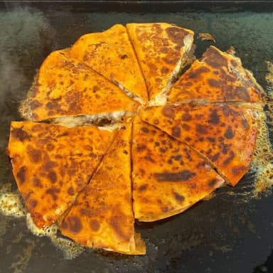 Lunes de PizzaBirria 2x1