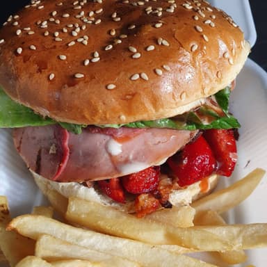 Hamburguesa con Salchicha Asada