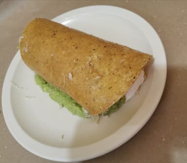 Combo 2. ( 2 Tacos Especiales+1/2 Consome)