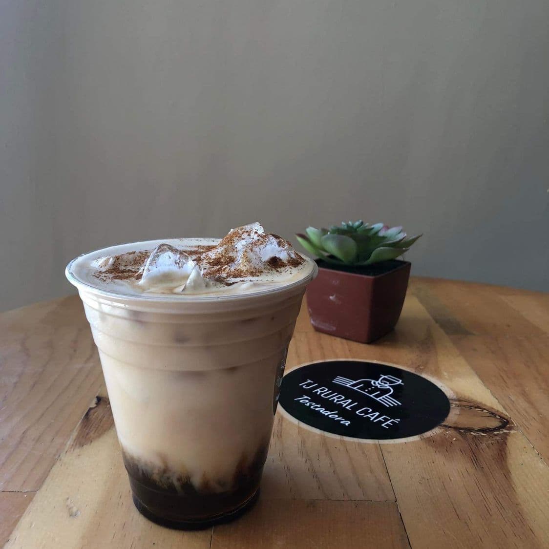 Iced Caramel Macchiato