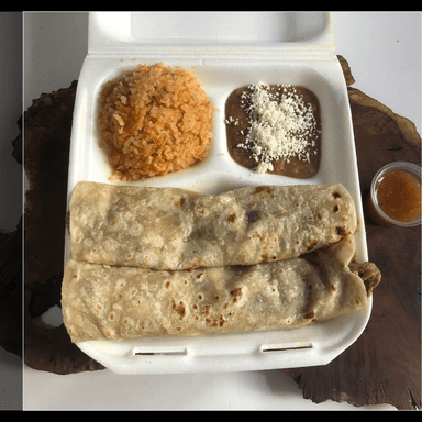 Gratis Quesadilla Burros de pechuga en crema