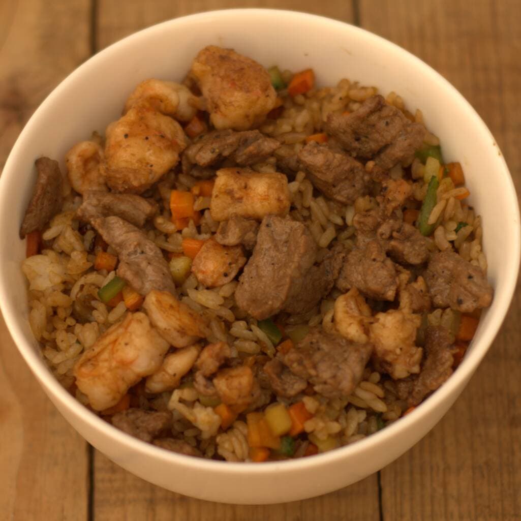 yakimeshi mixto