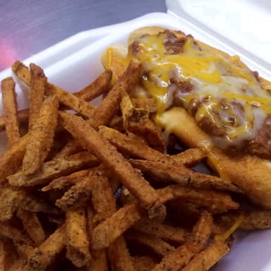Combo Chili Dog + Papas Fritas