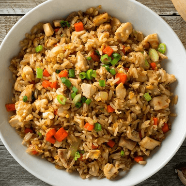 Yakimeshi con Pollo