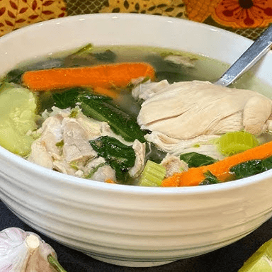 Caldo de Pollo 1/2 Litro