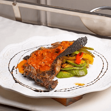 BISTECCA ALLA BRACE CON FUNGHI E ZOLA