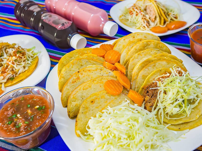 Tacos al Vapor Amigo Beto