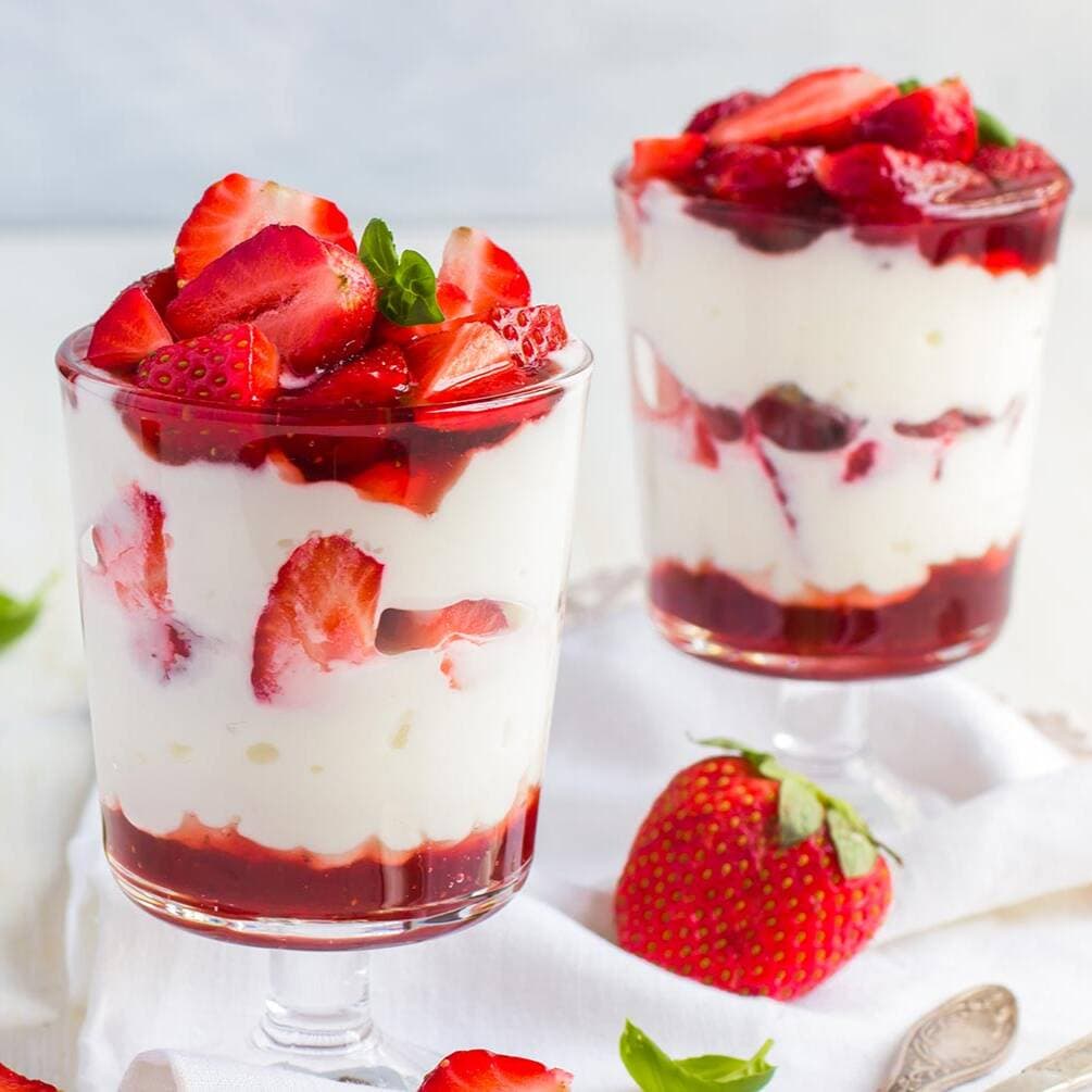 FRESAS CON CREMA CH.