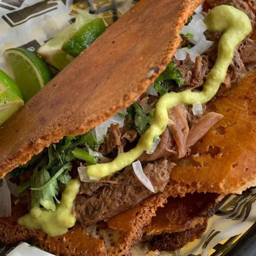 Taco de Costra de Queso