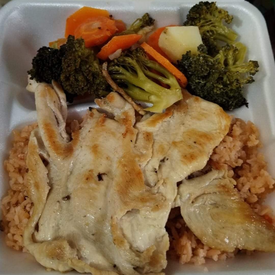 Elige Tu Platillo Favorito (Pollo y Pescado)