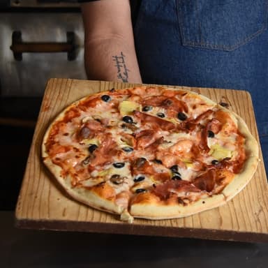 Pizza Capricciosa