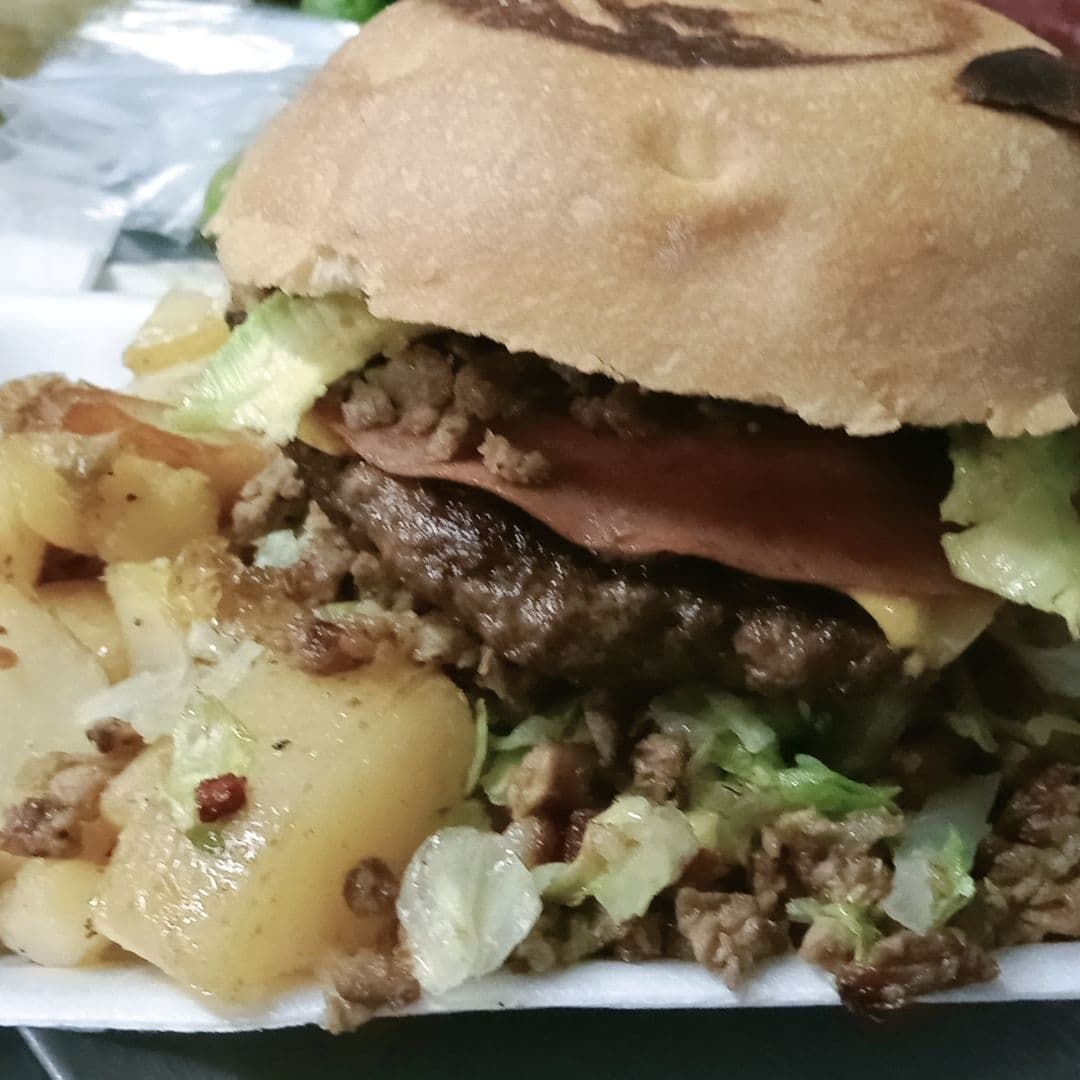 Burger con Carne Asada