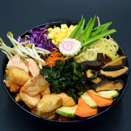 RAMEN SALMÓN