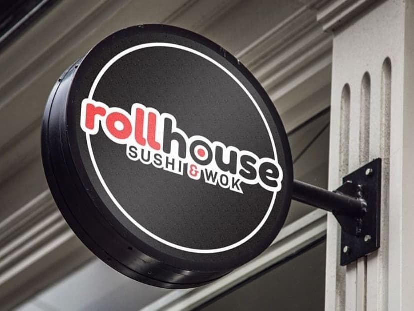 Roll house (SUSHI & WOK)