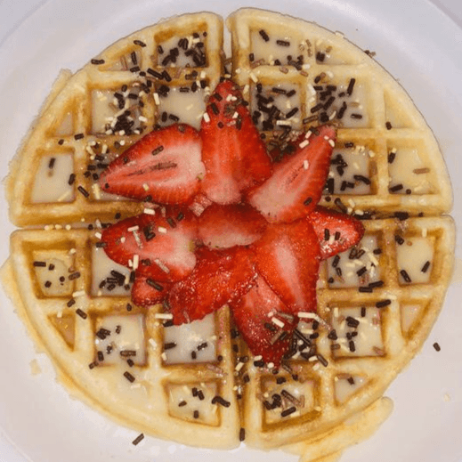 Waffle Fresa Leche