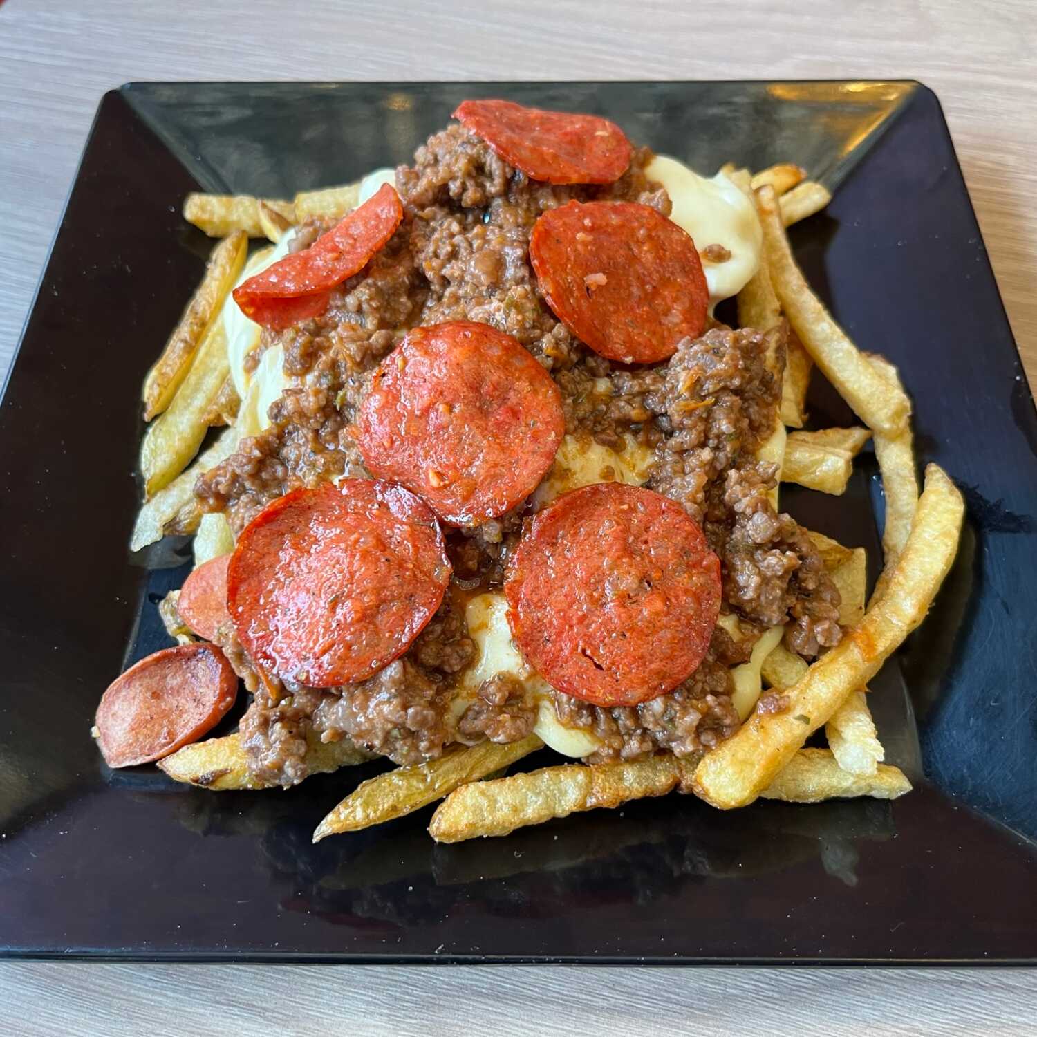 Salchipapa Napolitano
