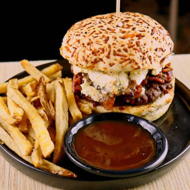 Burger Dulce Pecado + Papas