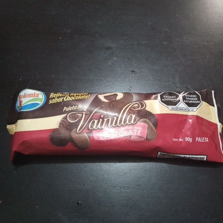 PALETA DE VAINILLA CUBIERTA DE CHOCOLATE