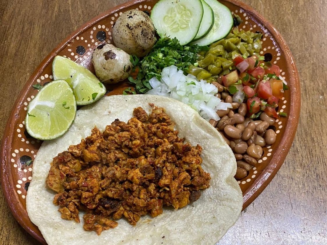 Taco Tortilla de Maíz de Adobada
