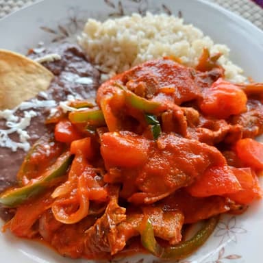 Bistec de Res Ranchero