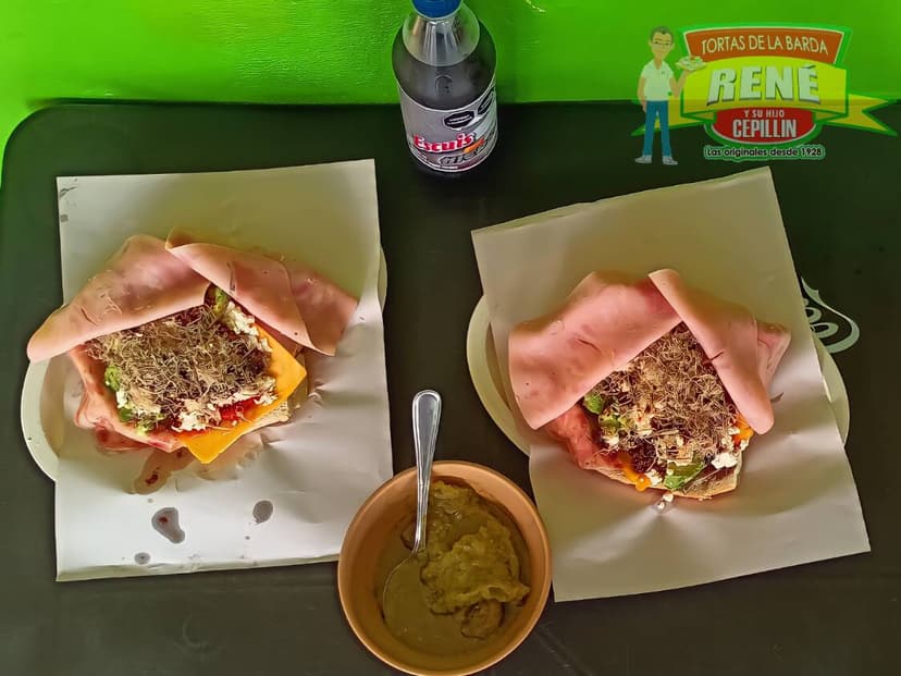 Tortas de la Barda Rene y su Hijo Cepillin Suc Norte
